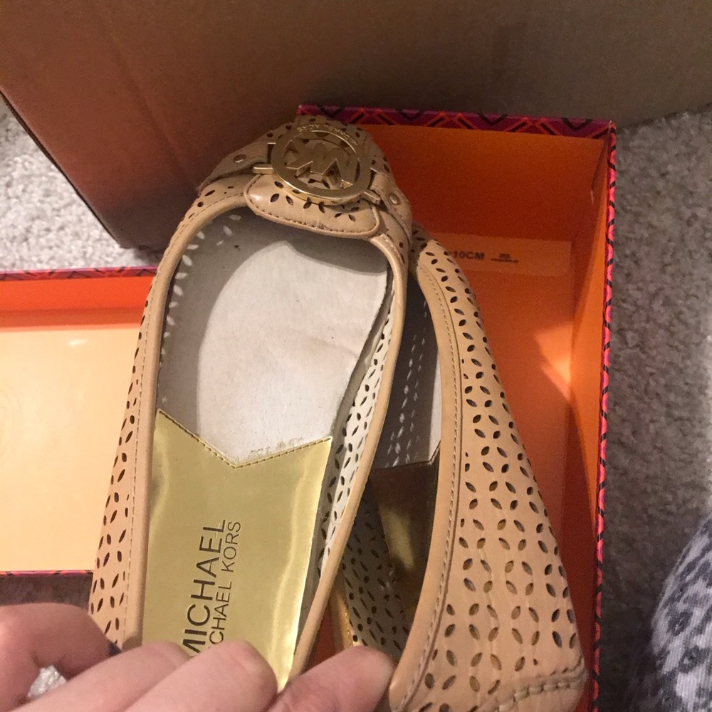 Michael Kors flat